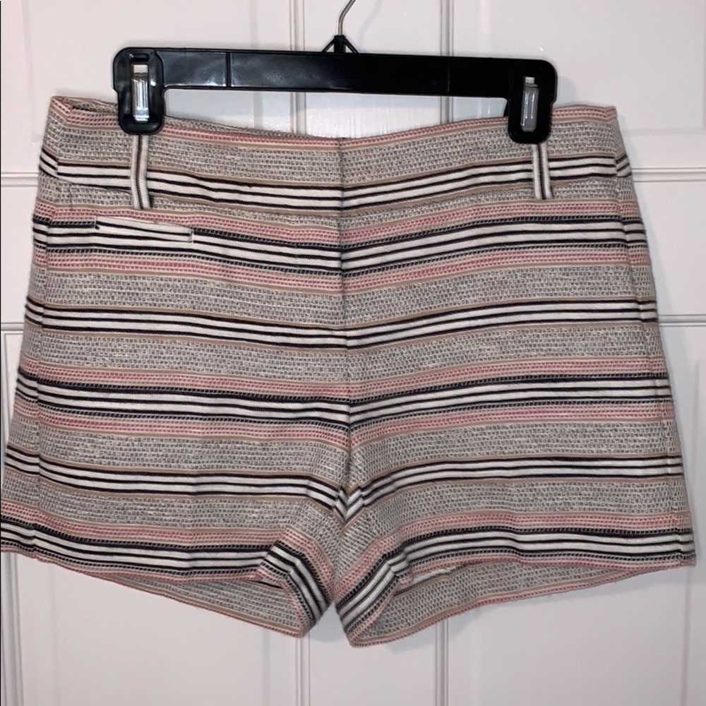 Woman’s Loft Shorts